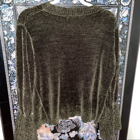 Olive green chenille sweater - Picture 5 of 6